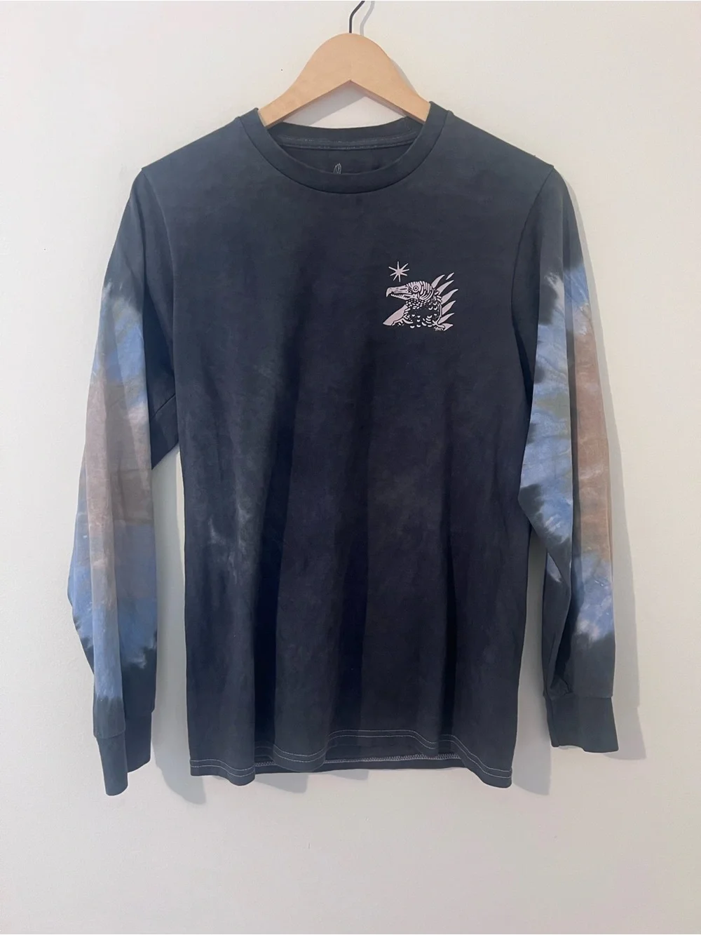 NWOT Grey Graphic Tie-Dye Long Sleeve Tee - Kids